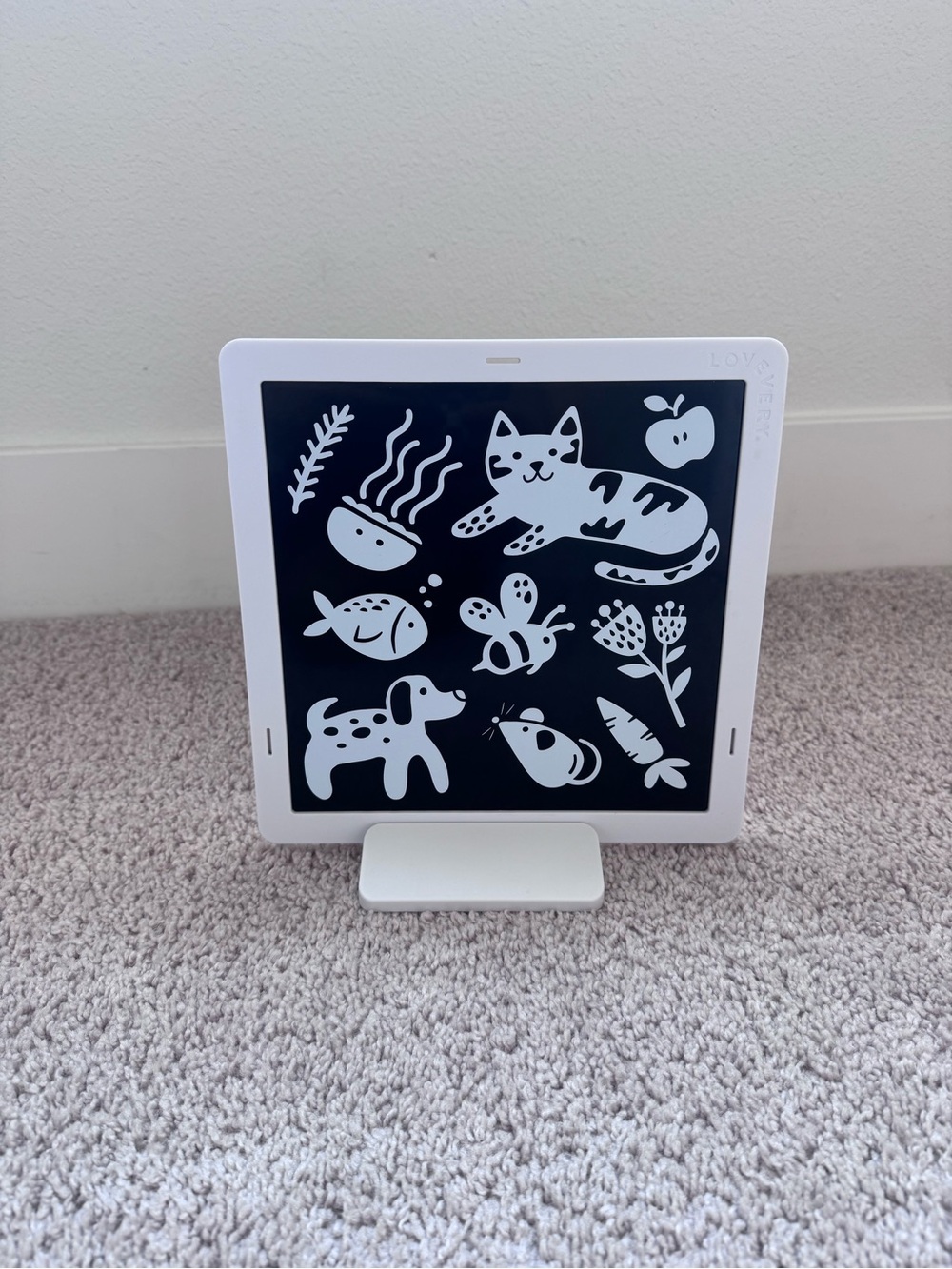 Lovevery Framed Mirror